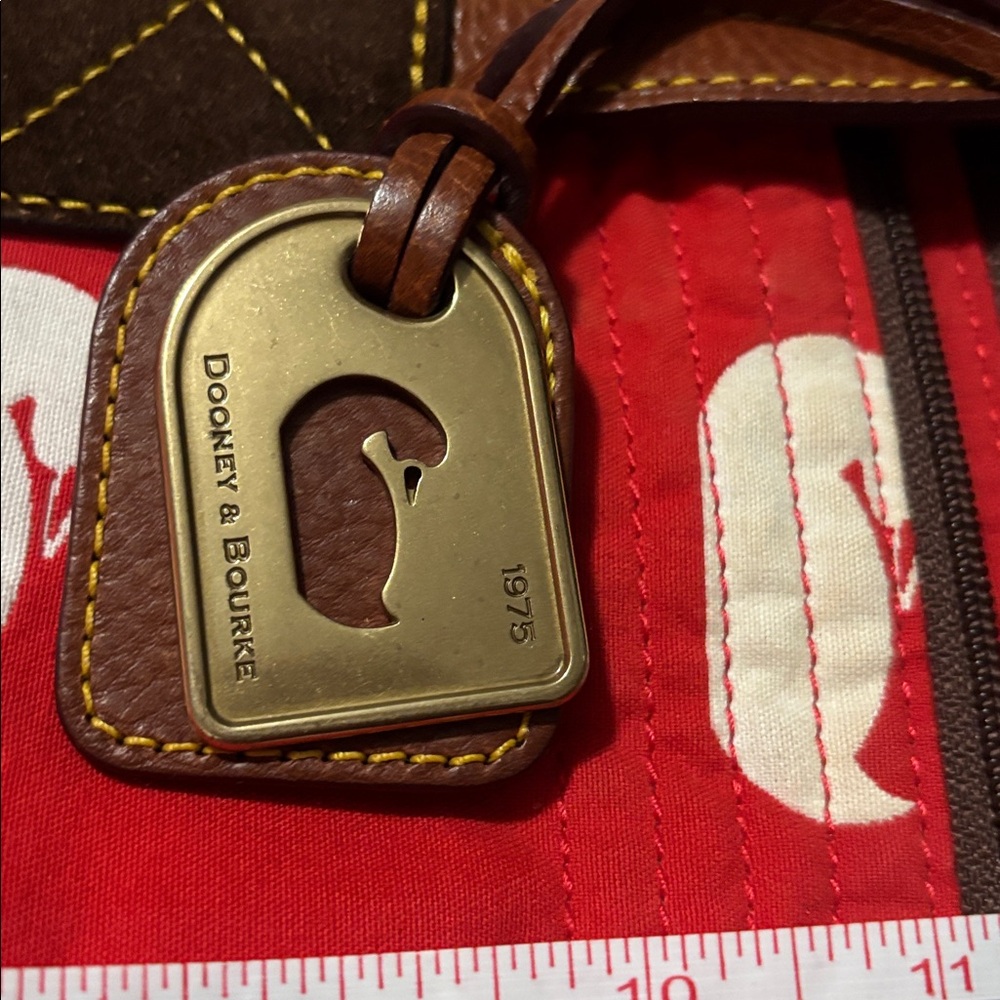 Dooney & Bourke Duck Print travel Shoulder Bag - Picture 12 of 17